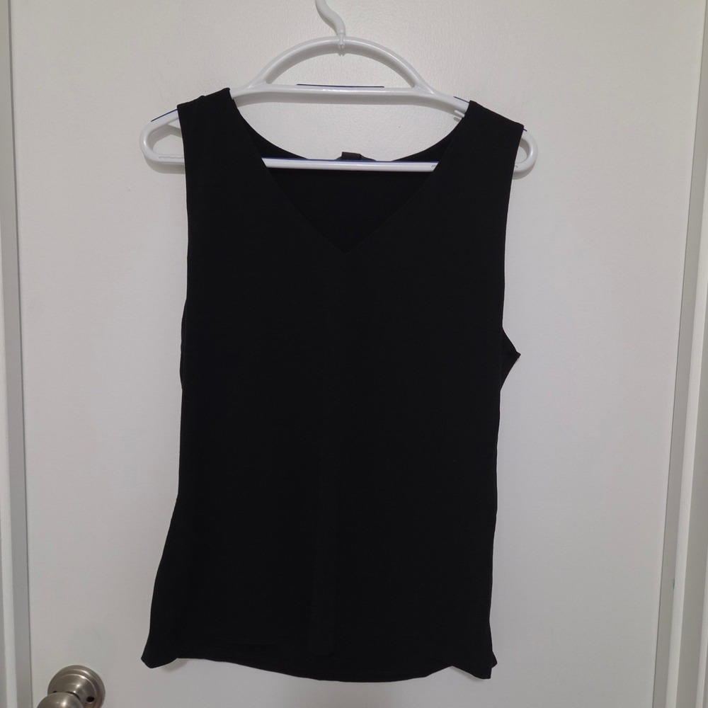 INC International Concepts Black V-Neck Sleeveless Top XL Stretch Rayon Tank